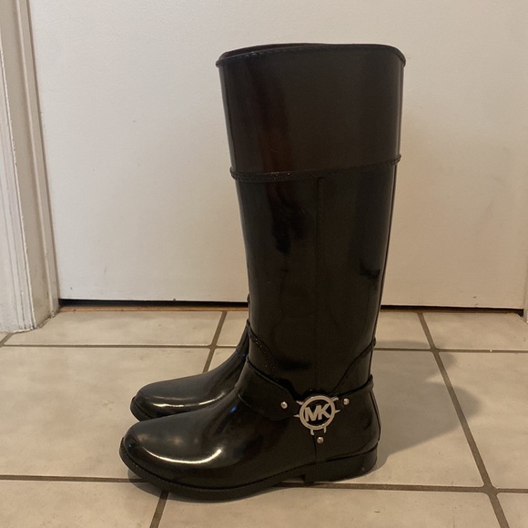 Michael Kors Rainboots - Size 8M - Picture 2 of 3